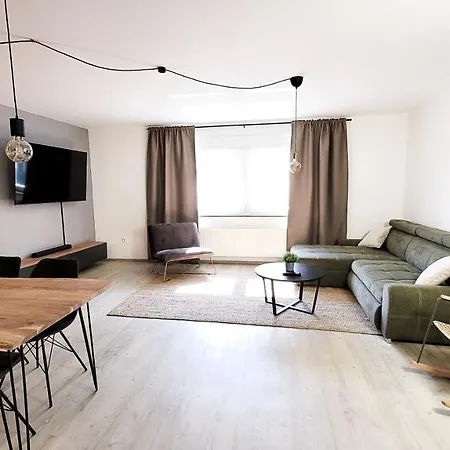 Ferienwohnung Business & Family - Zentral, 24H Check-In, Xxl Tv Siegburg Exterior foto